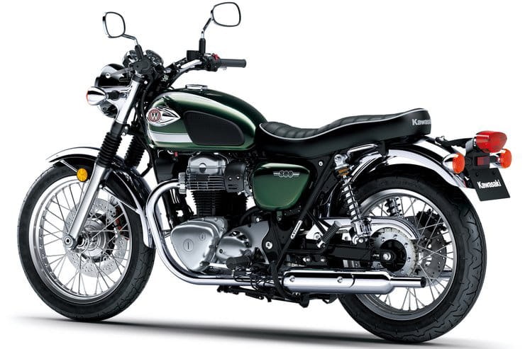 Third Kawasaki W800 version revealed for 2020