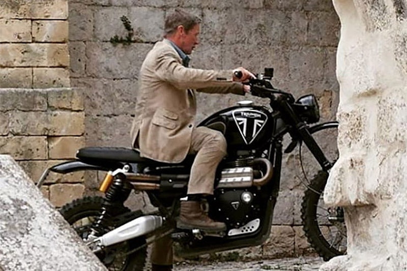 New Triumph Tiger 900 set to star in new Bond film