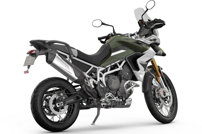 New 888cc triple, new chassis and new model range for middleweight Triumph Tiger 900