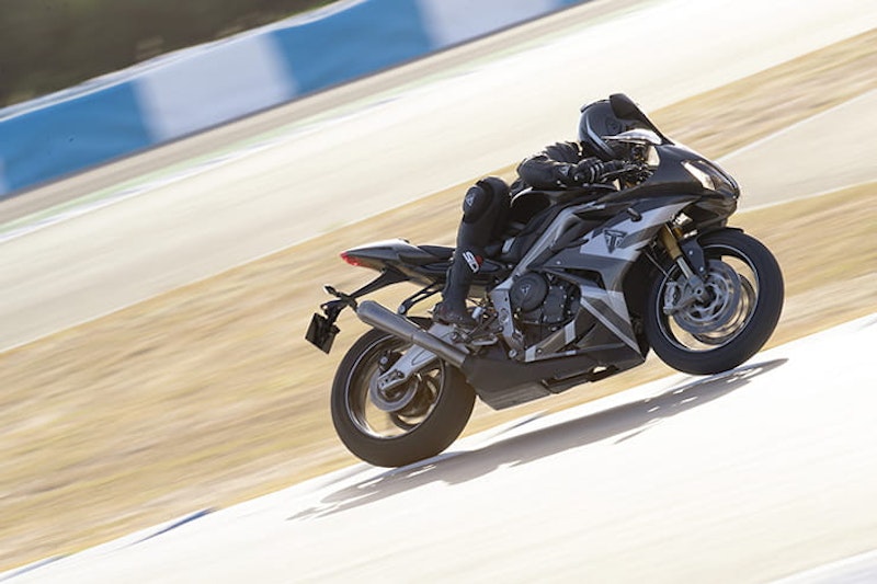 Triumph Moto2 Daytona 765 specs, power and performance first look