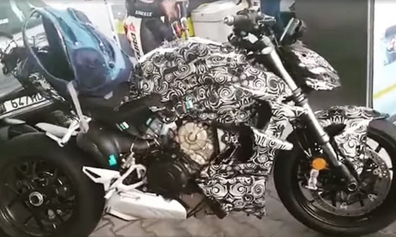 Ducati Streetfighter V4 and Panigale V2 evolve in latest spy shots