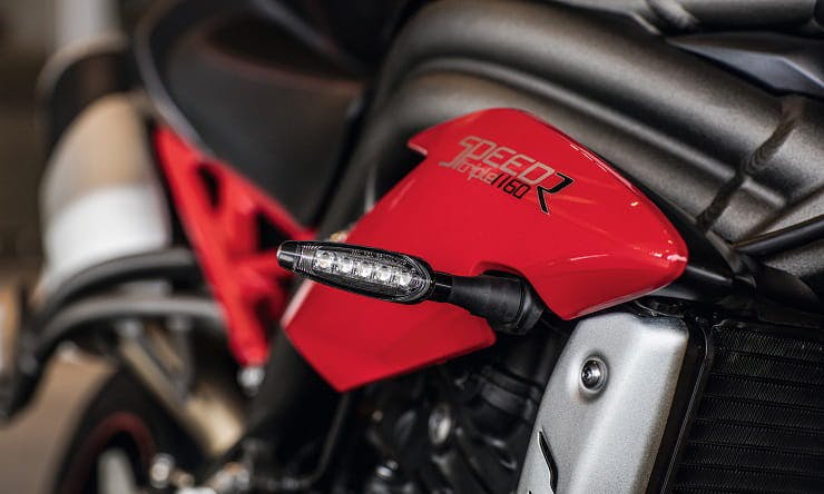 Ｓ ZX-S-1600HA 直流安定化電源 | 計測器・レンタル商品検索 | 横河レンタ