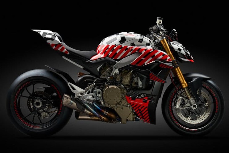 Ducati Streetfighter V4