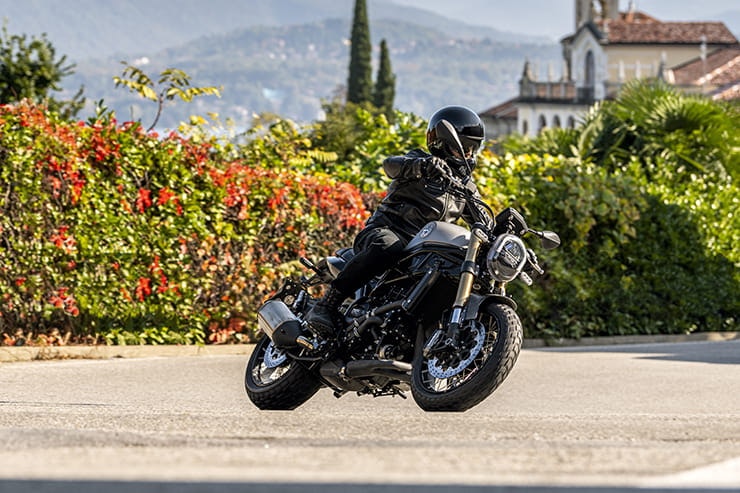 Benelli Leoncino 800 production model revealed at EICMA