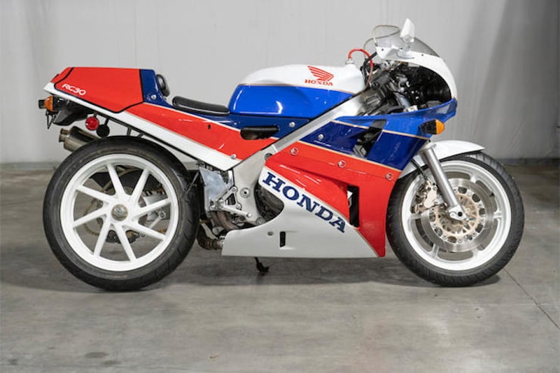 Today sees once again what is traditionally one of the most spectacular auctions of classic motorcycles of the calendar year – the Las Vegas Motorcycle Auction by Bonhams.