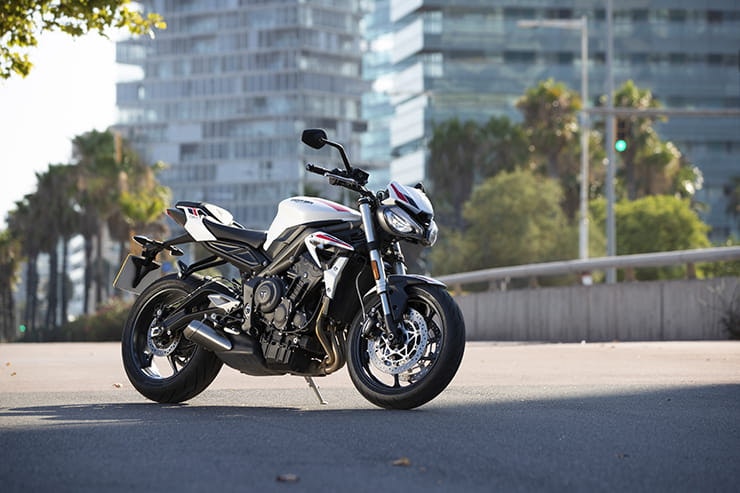 2020 Triumph Street Triple S 660 revelaed
