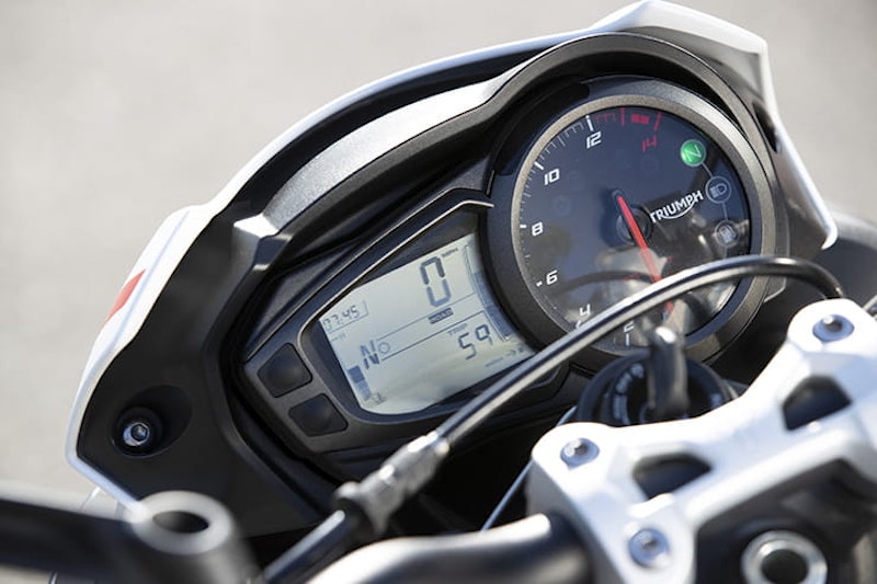 2020 Triumph Street Triple S 660 revelaed