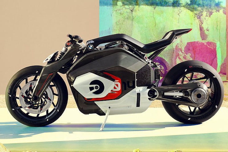 BMW’s electric Vision DC Roadster hints at future models