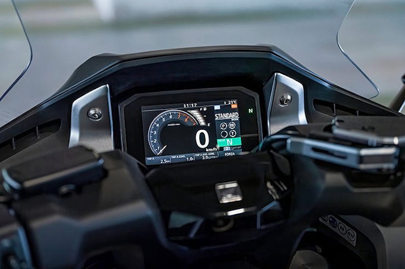 The Forza 750 might be the biggest thing for 2021 in Honda’s scooter range but it’s not the only update. There’s also a new Forza 350 to replace the old Forza 300 model and a tweaked 125 for 2021