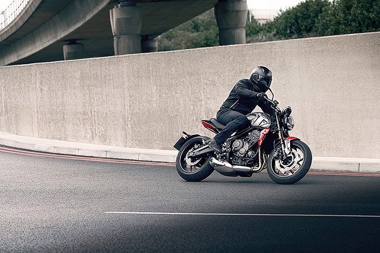 Triumph Trident 2021 full spec price video_01
