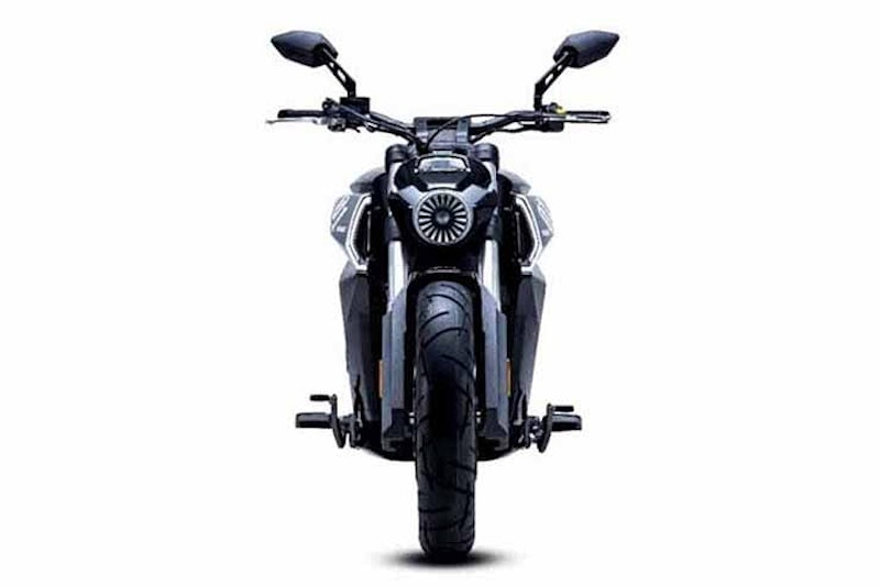 Chinese bikes are getting serious with the four-cylinder Benda LF-01