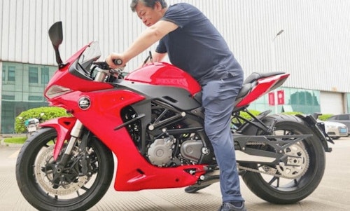 GALLERY Two versions of new ‘Benelli’ 600 sports bike spotted