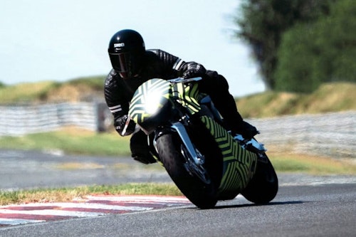 Aston Martin’s turbo superbike on track! | GALLERY | First look