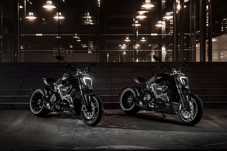DUCATI_XDIAVEL_BLACK_STAR_AMBIENCE-_14__UC209721_Mid
