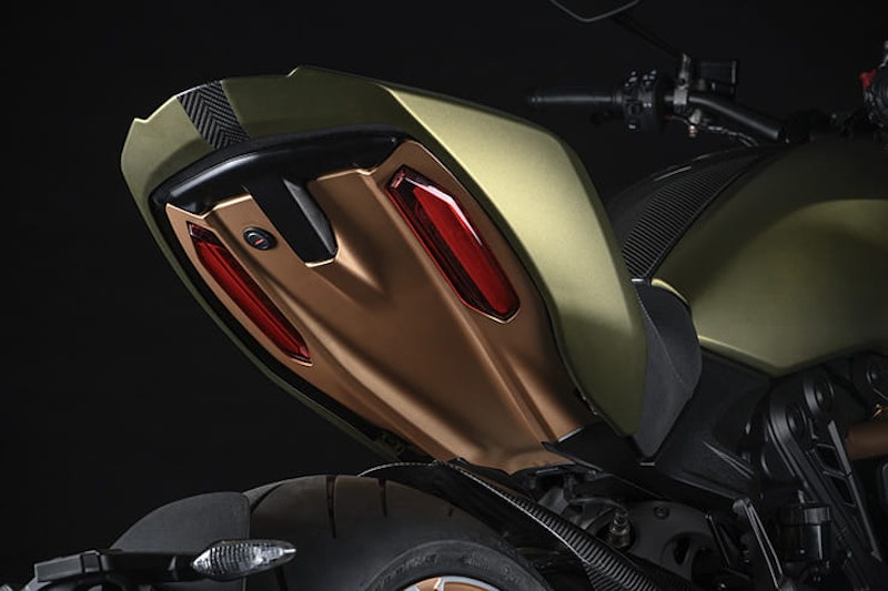 DUCATI_DIAVEL_1260_LAMBORGHINI_23_UC213117_High