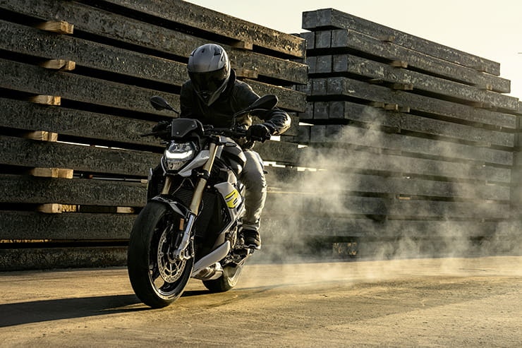 BMW S1000R 2021 Details Price Spec (2)