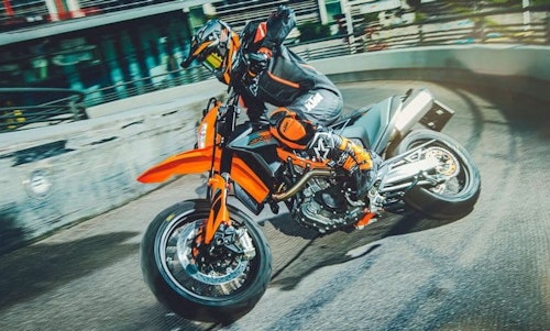 KTM 690 Enduro R and 690 SMC R updated for 2021