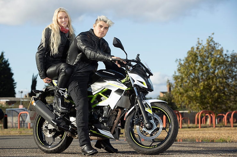 Win a CBT Ride Free Love Island Lucie Luke_18