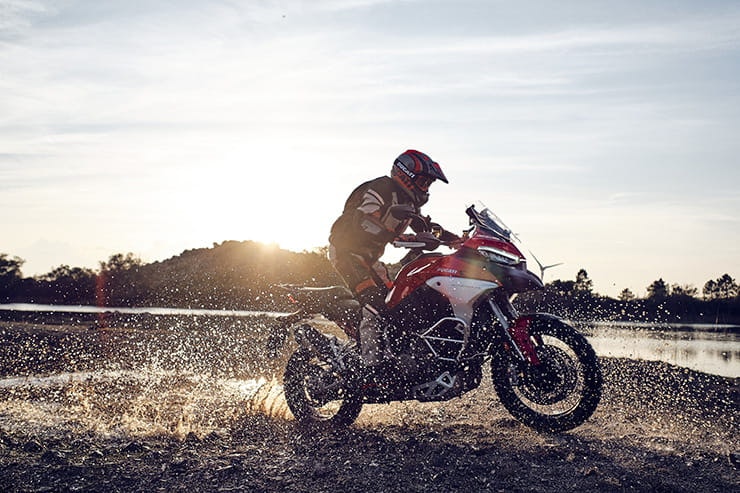 Ducati Multistrada V4S New Specification Details (47)