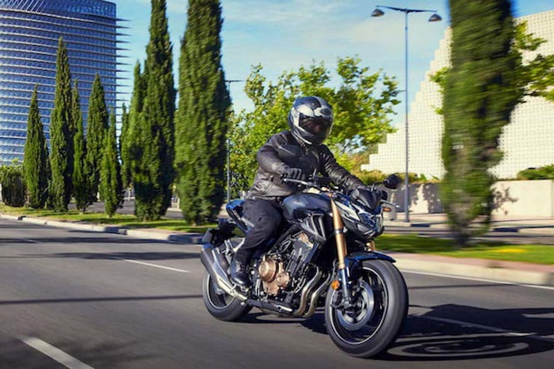 How a switch to riding a motorcycle can slash costs_02