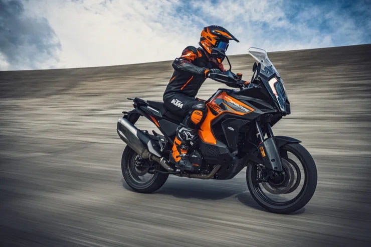 KTM 1290 Super Adventure coming soon_01