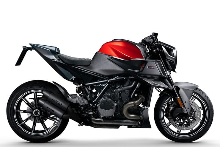2022 KTM Brabus 1300 R Reveal Images Spec_01
