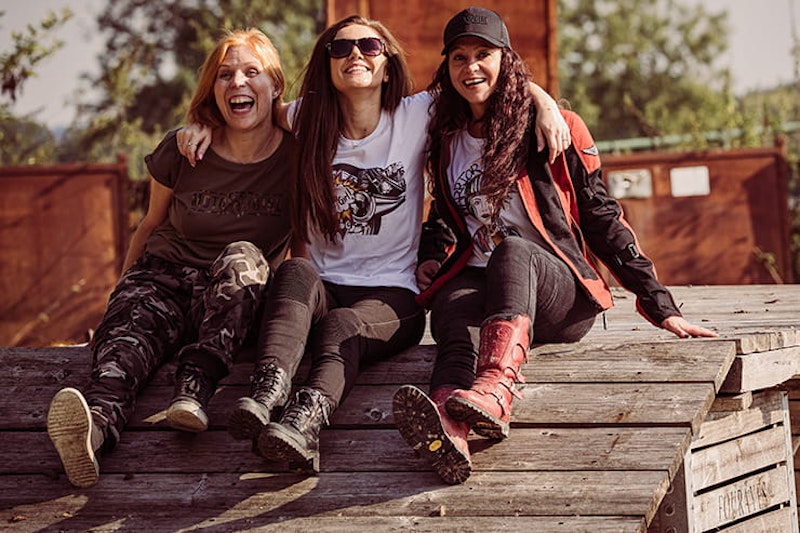 Motogirl CE certified clothing
