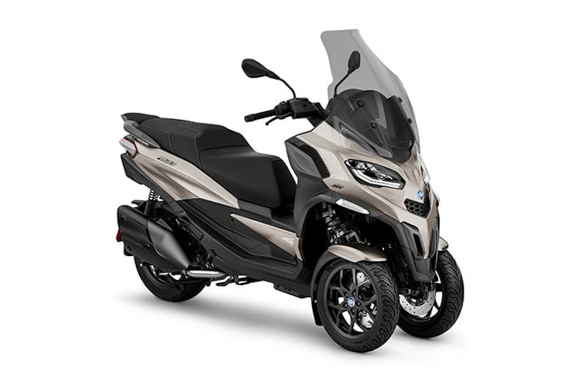 Revamped Piaggio MP3 400 and 530 announced_05