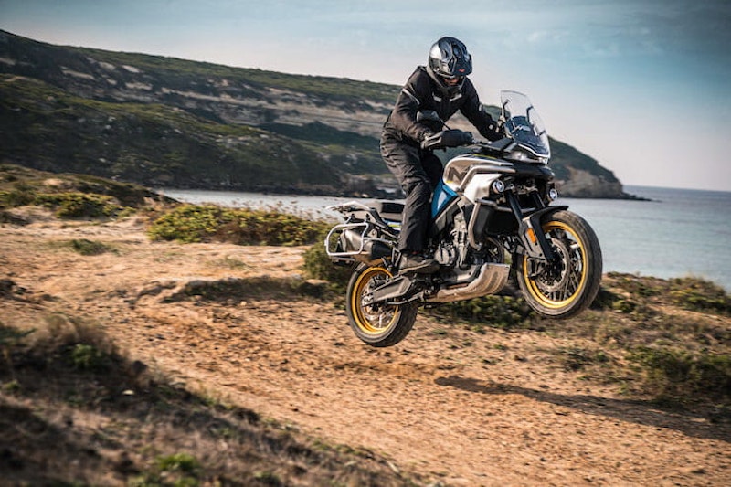 2022 CFMoto 800MT arrives in UK_06
