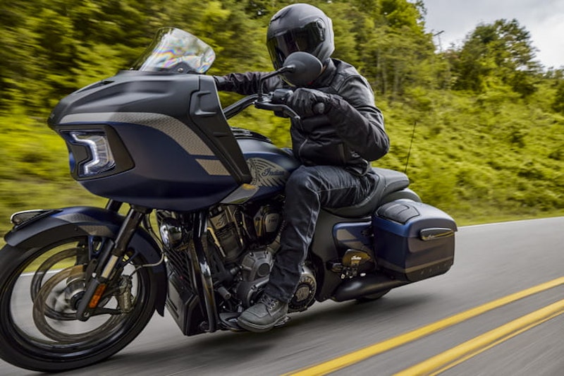 2023 Indian Pursuit Challenger Chief Bobber Range Updated_07