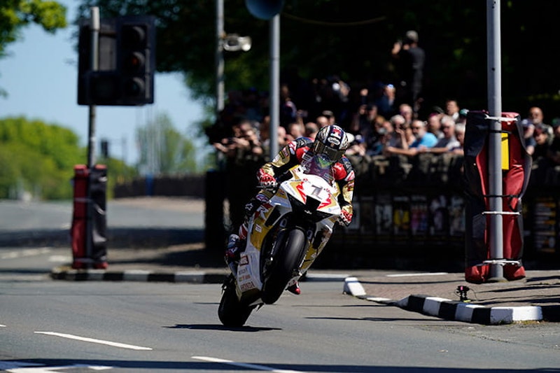 Honda launches McGuinness replica CBR1000RR Fireblade_08