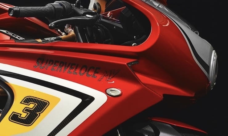 Retro-flavoured MV Agusta Superveloce 800 Testalarga teased