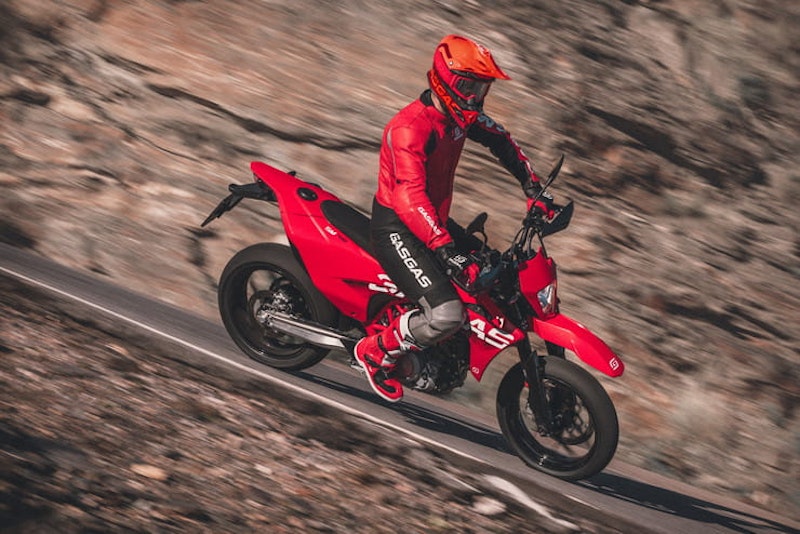 2022 GasGas SM Supermoto ES Enduro 700 new bikes_09