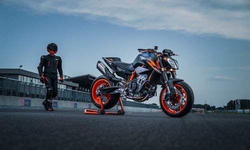 KTM 890 DUKE GP inspired by MotoGP effort to premiere