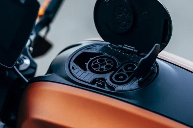 Motorcycle industry unites against combustion engine ban plans_02