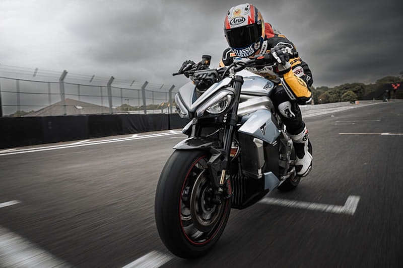 Triumph TE-1 Electric Bike Undergoes testing_05