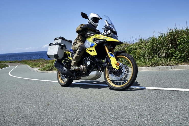 2023 Suzuki V-Strom 1050 DE News Spec Details Price_02