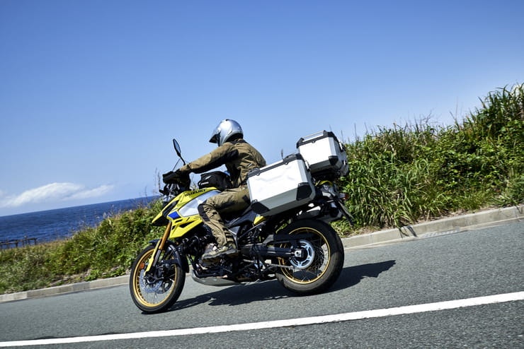 2023 Suzuki V-Strom 1050 DE News Spec Details Price_03