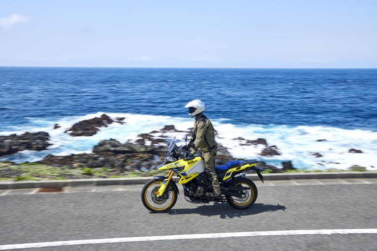 2023 Suzuki V-Strom 1050 DE News Spec Details Price_06
