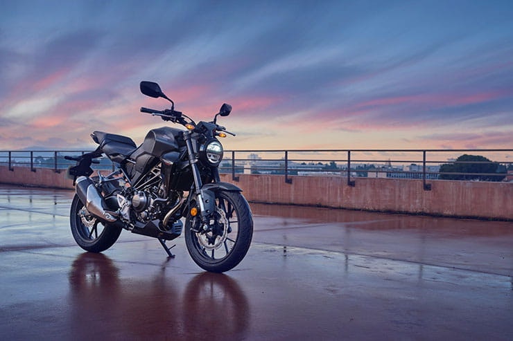 2022 Honda CB300R Details Price Spec_06