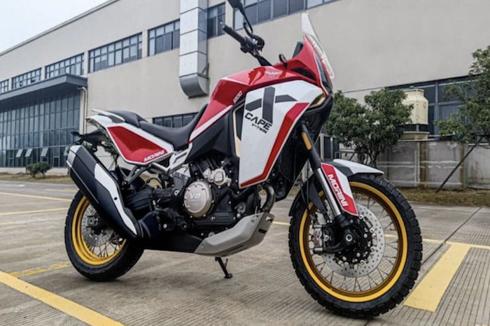 IMAGE02 Moto Morini X-Cape 1200 maxi-enduro