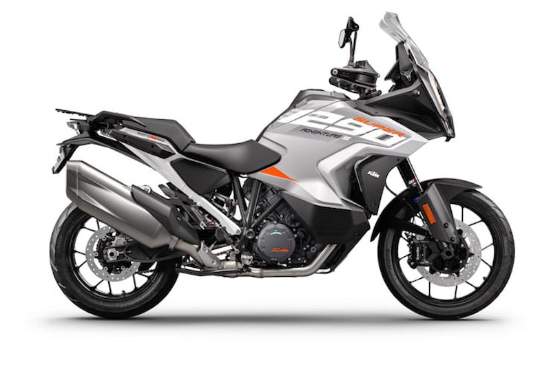IMAGE02 Refreshed 2023 KTM 1290 Adventure S