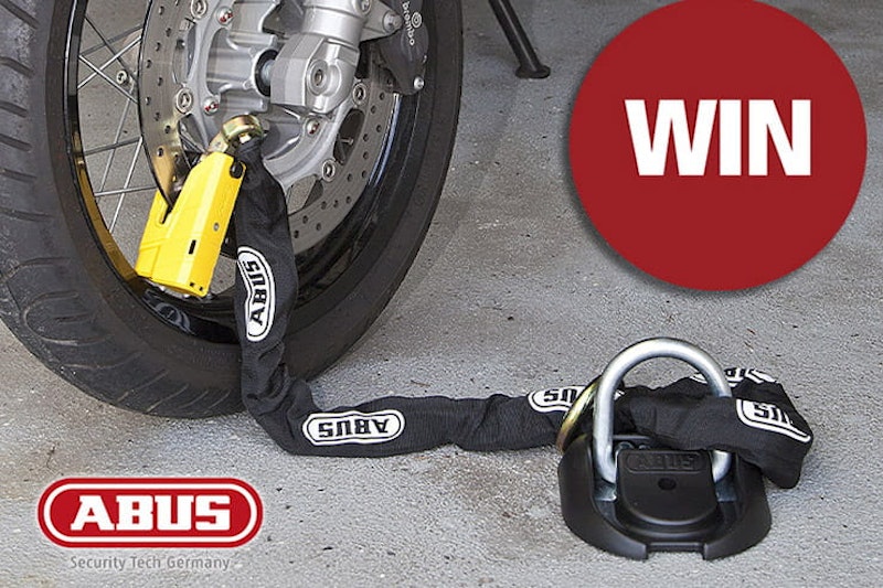 Win motorcycle Christmas competition_04