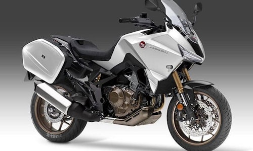 New Africa Twin based Honda NT1100 tourer coming soon!