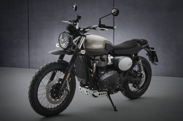 Triumph Street Scrambler SandStorm 2021_02