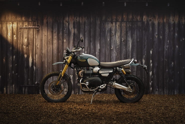 Triumph Scrambler 1200 2021 McQueen Special_05