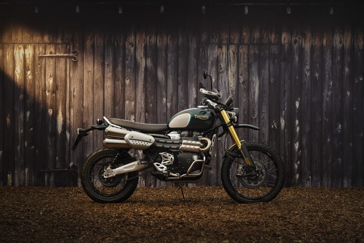 Triumph Scrambler 1200 2021 McQueen Special_06