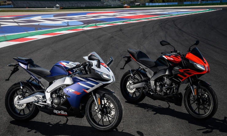 New Aprilia RS125 & Tuono 125 revamped for 2021 | Bennetts