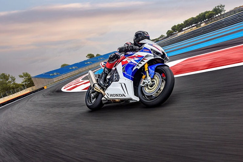 2022 Honda CBR1000RR-R Fireblade SP News Details Spec_09