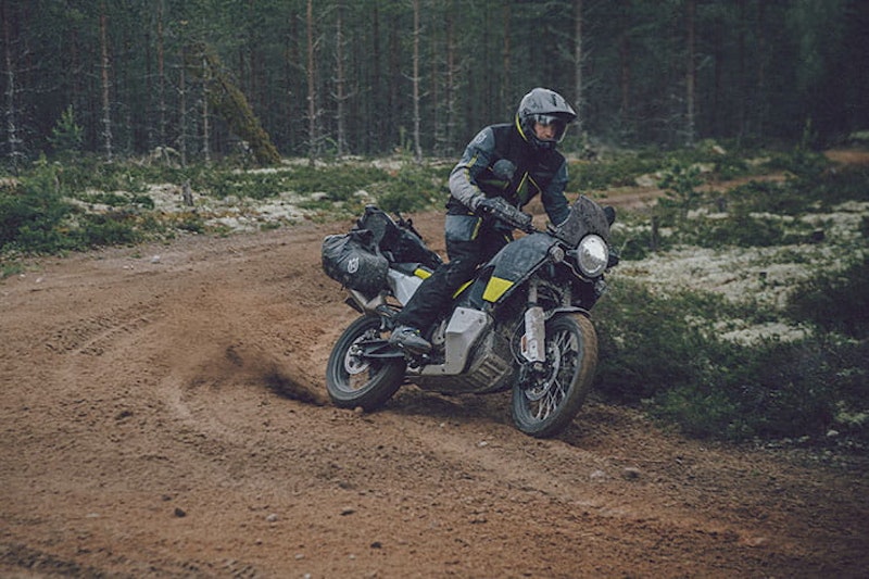 Husqvarna Norden 900 2022 Details Price Spec_08